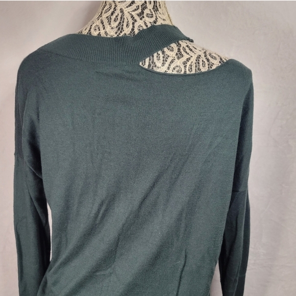 Forest Green Soft Open Shoulder Sweater (Szie Small) - Picture 3 of 4